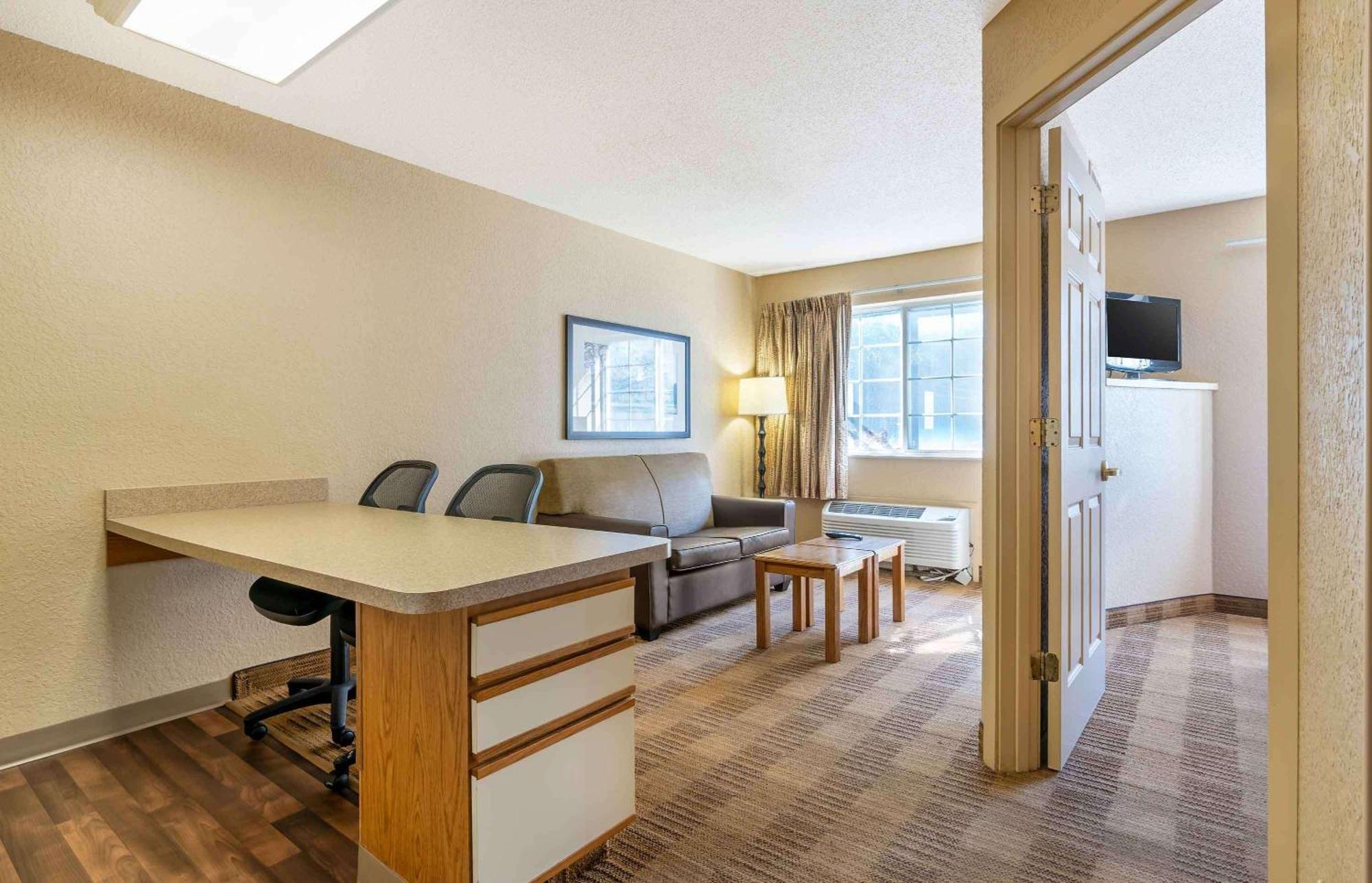 Extended Stay America Suites - Louisville - Alliant Avenue Extérieur photo