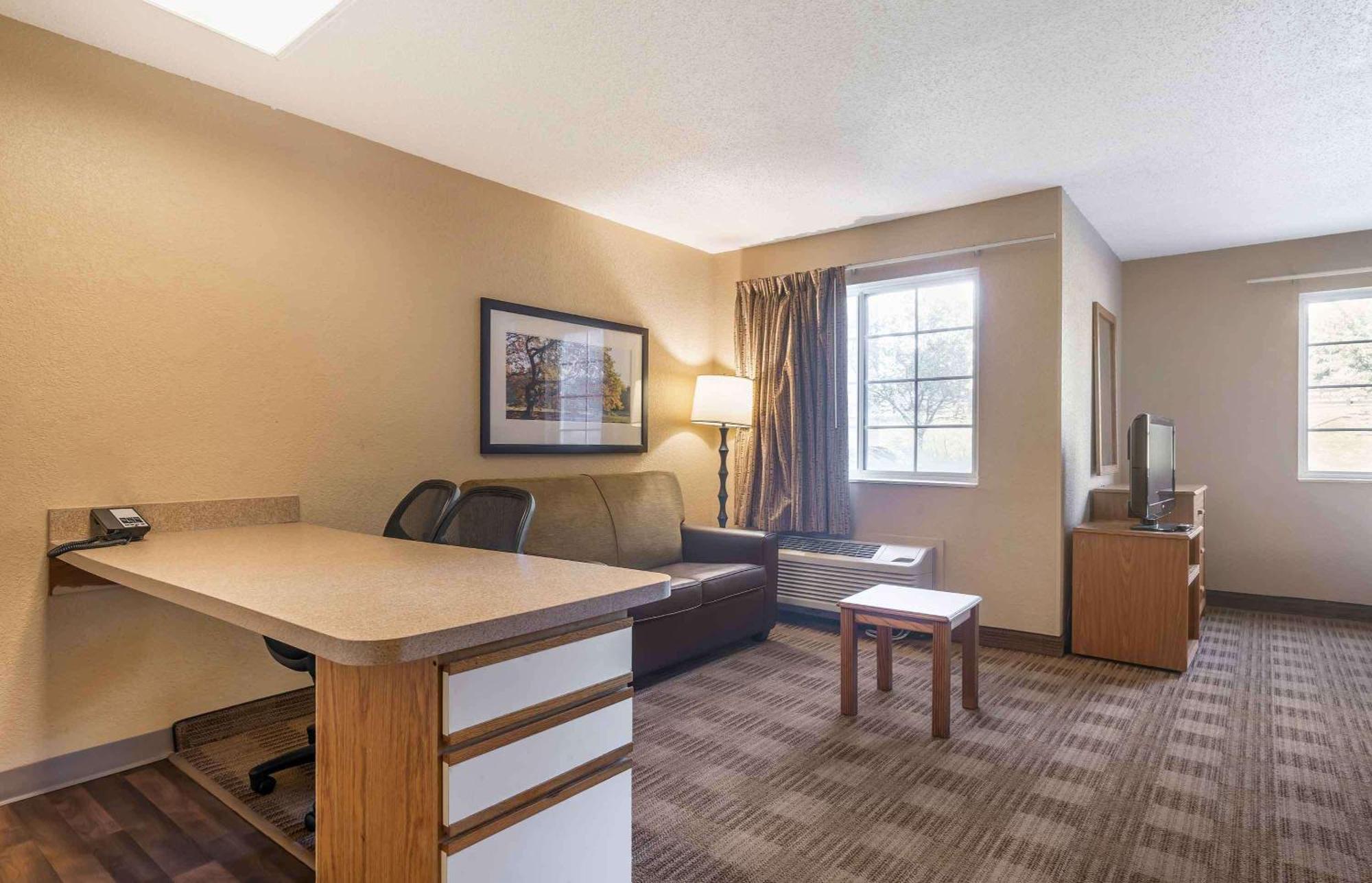 Extended Stay America Suites - Louisville - Alliant Avenue Extérieur photo