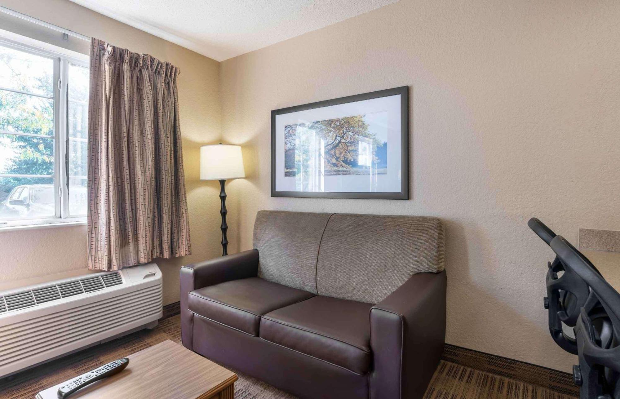 Extended Stay America Suites - Louisville - Alliant Avenue Extérieur photo